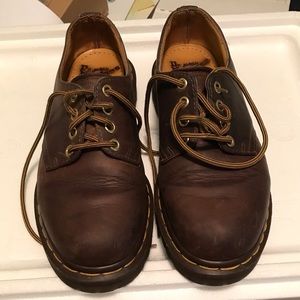 Vintage Dr. Martens Brown Air Wair Oxfords US size 7
